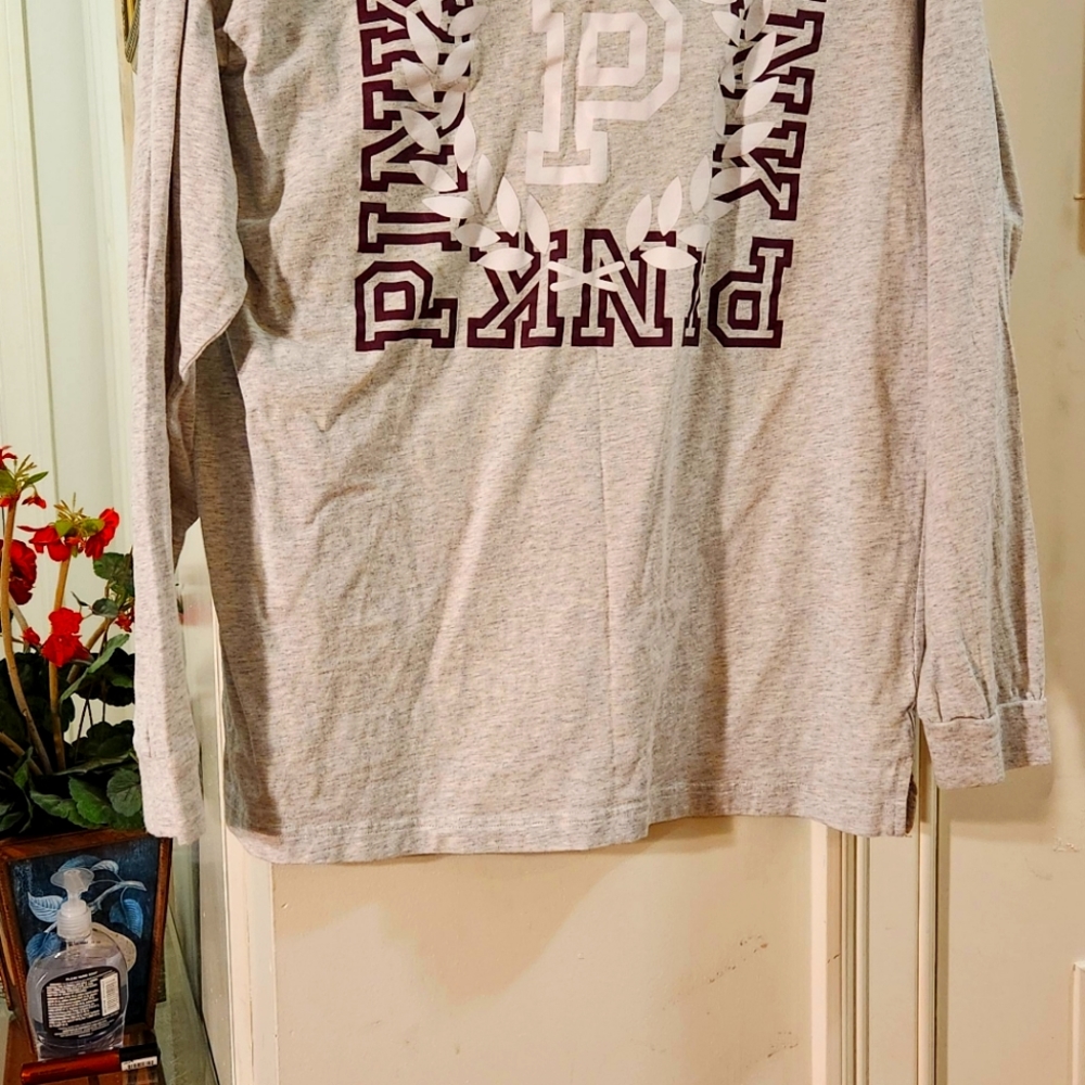 VS PINK CAMPUS TEE SHIRT